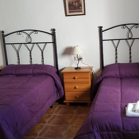 Alojamiento Rural Las Zagalas Hostal Tíscar Exterior foto
