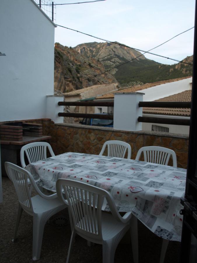 Alojamiento Rural Las Zagalas Hostal Tíscar Exterior foto