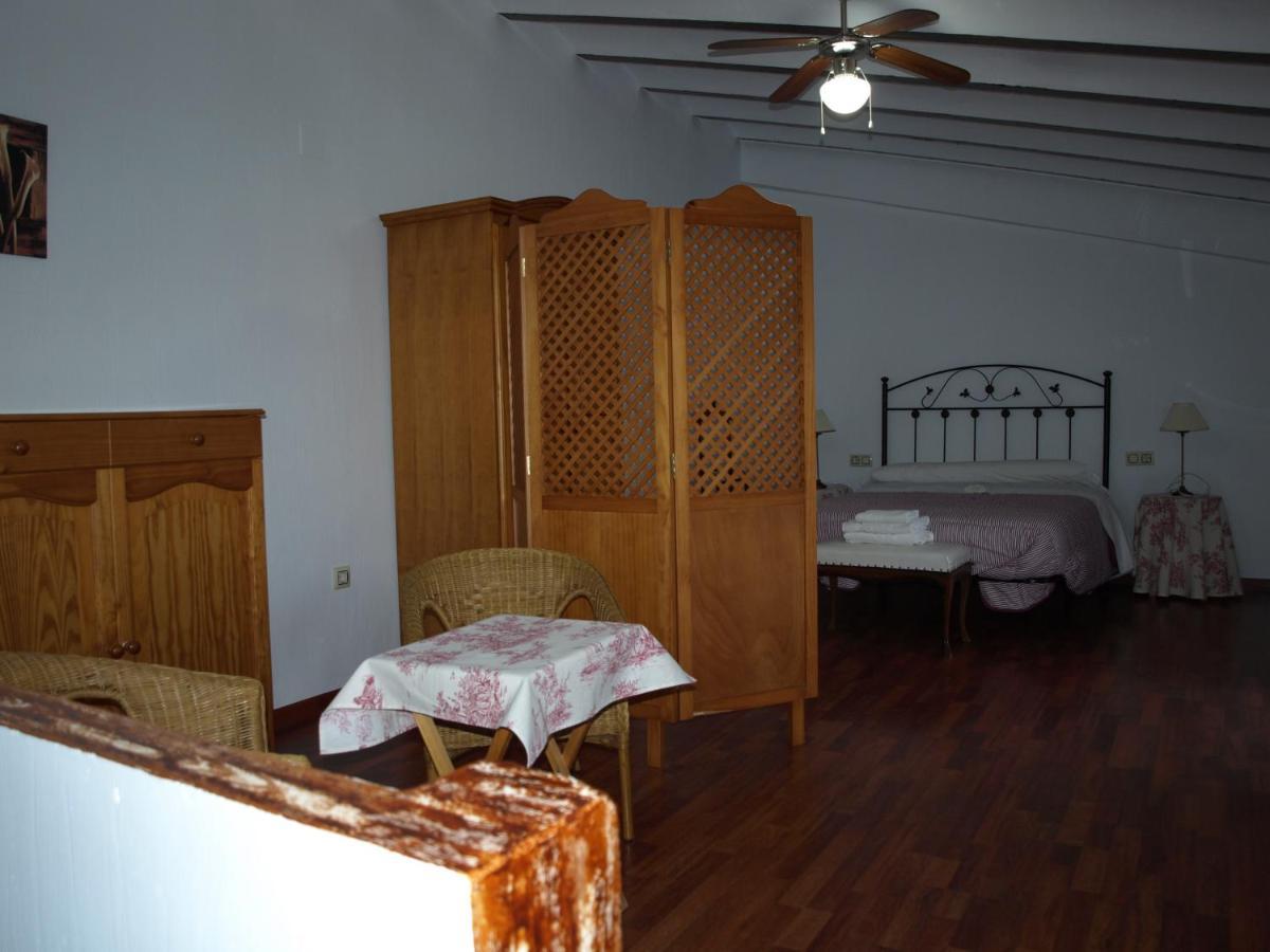 Alojamiento Rural Las Zagalas Hostal Tíscar Exterior foto